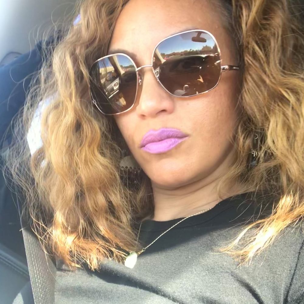 Meet your Posher, Leilani